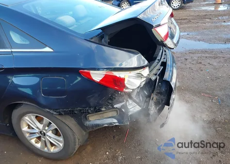 2013 Hyundai Sonata Gls z USA, uszkodzony, nr VIN 5NPEB4AC6DH676817